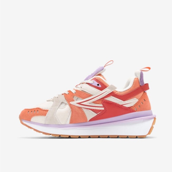 NEW (with box) FILA Women’s Sandenal Sneaker - orange - Picture 2 of 5